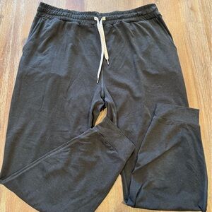 Vuori Performance Joggers XL